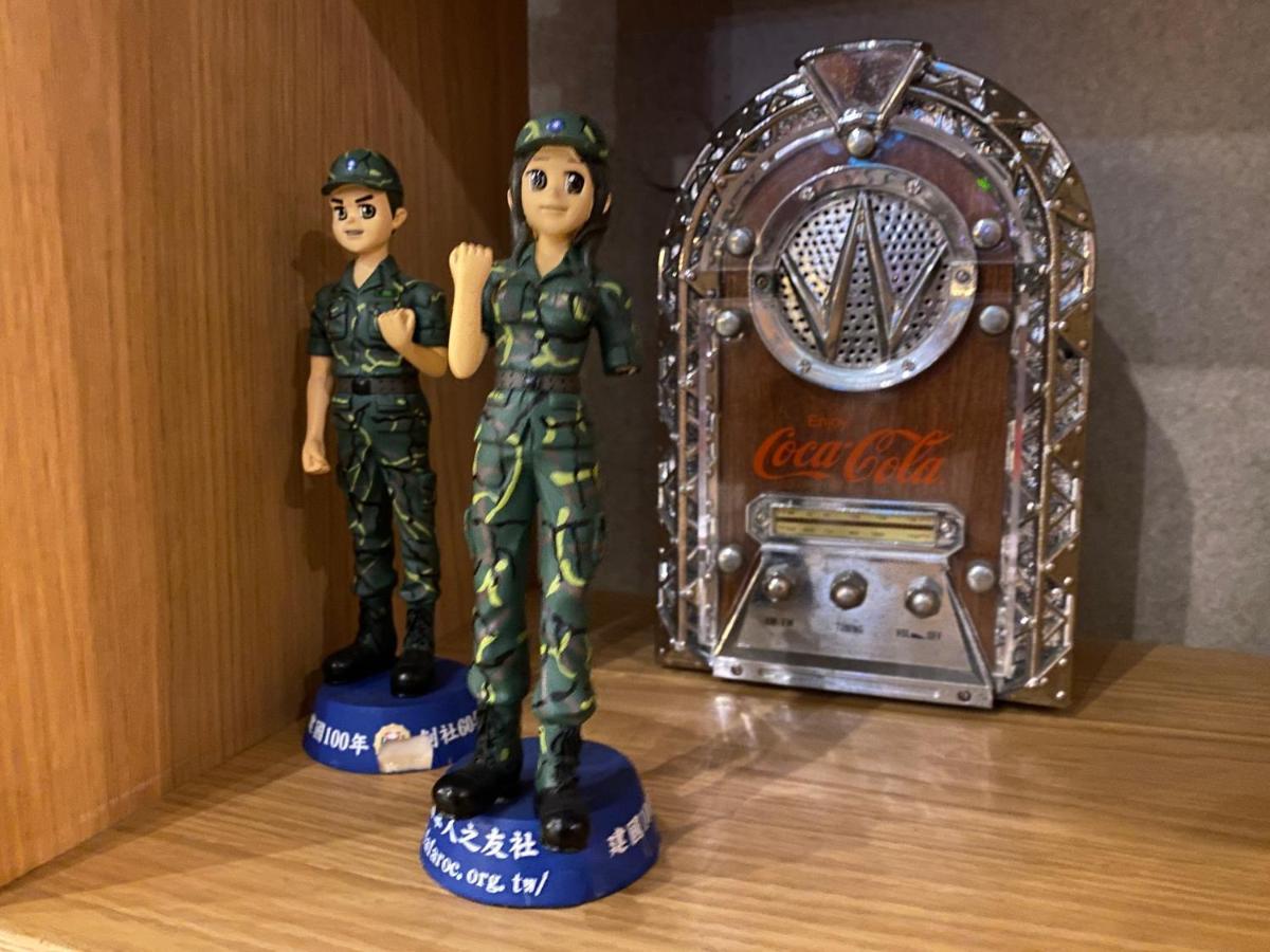 Hua Xiang Hotel -Zouying Kaohsiung Esterno foto